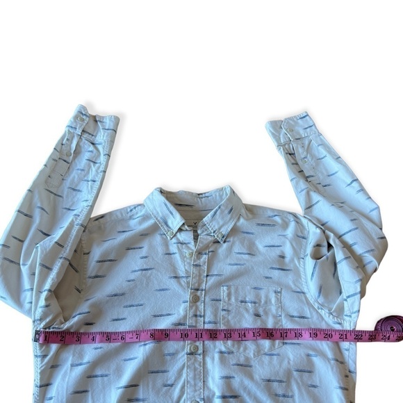 American Eagle Men’s Seriously Soft Classic Fit Southwest Button Front, Medium - Picture 8 of 9